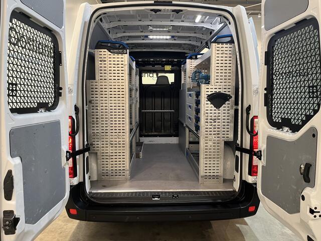 Renault MASTER 2.3 dCi L1H2 130 PK Servicebus / Sortimo Inrichting / Euro 6 / Luchtvering / Airco / Cruise Control / PDC / Navigatie / 3-Zits