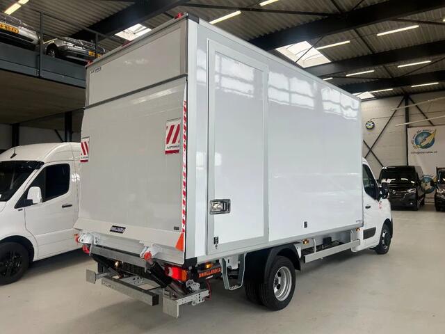 Renault MASTER T35 2.3DCI 165PK Airco Navi Cruisecontrol Laadklep Nieuw 4X Op Voorraad !