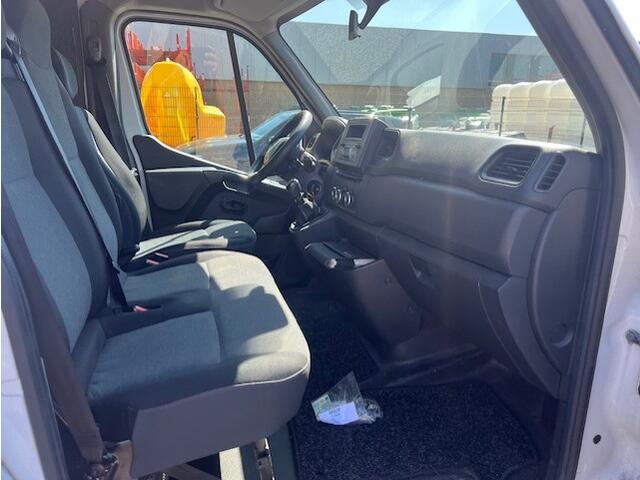 Renault MASTER T35 2.3 dCi 135 L2H2 AIRCO KLIMA EURO6