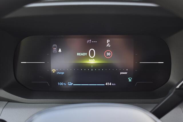 Renault MASTER E-Tech T35 L2H2 Advance long range 87 kWh | DIRECT LEVERBAAR | Navigatie | achteruitrijcamera + parkeersensoren | Climate control | Stoelverwarming