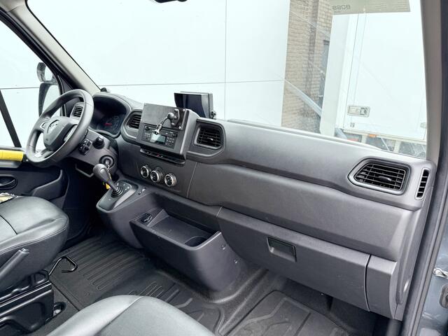 Renault MASTER Plancher T35 2.3 dCi 150pk Automaat APK 06-2026 Luchtvering LED Airco Cruise Control Camera Foodtruck Meubelbak Paardenwagen
