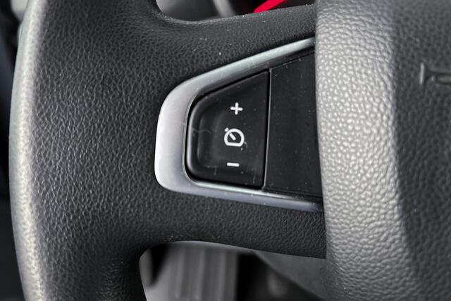Renault MASTER T35 2.3 dCi 180 L3H2 Energy | Camera | Airco | Cruise control | Parkeersensoren