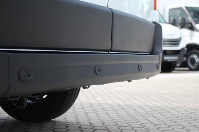 Renault MASTER T35 2.3dCi 136pk L2H2 | Airco | Cruise | Navi | DAB | Lease 501,- p/m