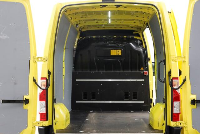 Renault MASTER T35 2.3 dCi 150pk Automaat L2H2 Airco/Cruise Control 12-2021