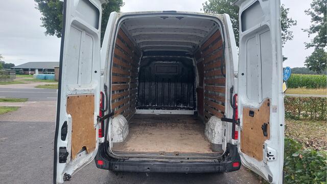 Renault MASTER T35 2.3 dCi L3H2 AIRCO/NAVI BJ 2016