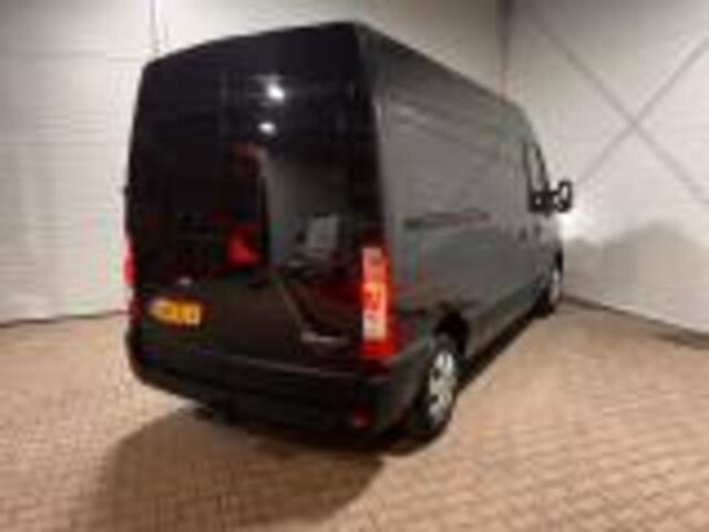 Renault MASTER T35 2.3 dCi 180 L2H2 Energy AUTOMAAT zeer nette bus VVB341 BPM vrij! Benut nu nog uw voordeel!