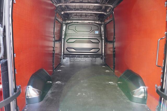 Renault MASTER T35 2.0 dCi 170PK L3H2 Extra Schuifdeur links en Rechts Nr. V070 | Climate | Navi | Cruise | Trekhaak | Betimmering