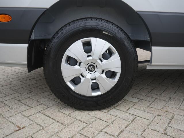 Renault MASTER T35 2.0 dCi 170 L3H2 Extra - VOORRAADVOORDEEL - All Seasonbanden - Achteruitrijcamera - Stoelverwarming - Cruise Control - Trekhaak