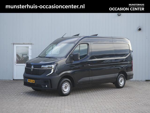Renault MASTER T35 2.0 dCi 170 L2H2 Extra - VOORRAADVOORDEEL - Achteruitrijcamera - Cruise Control - Apple Carplay/Android Auto
