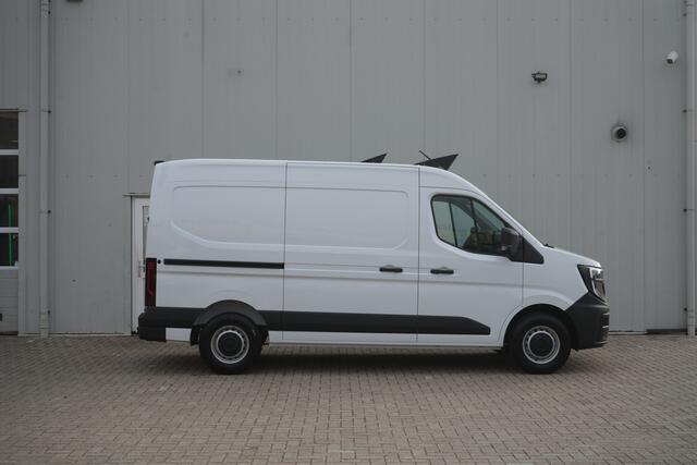 Renault MASTER T35 2.0 dCi 130 L2H2 Advance - VOORRAADVOORDEEL - All Seasonbanden - Achteruitrijcamera - Stoelverwarming - Cruise Control - Trekhaak