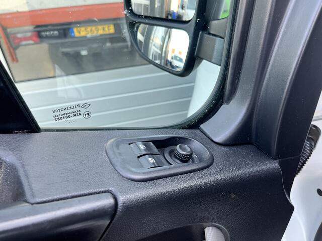 Renault MASTER T35 2.3 dCi L3 DC Kipper Pick-up Open laadbak Dubbele cabine Airco Trekhaak 2500kg trekgewicht Telefoonvoorbereiding 6-Persoons pick-up p-up Euro 6