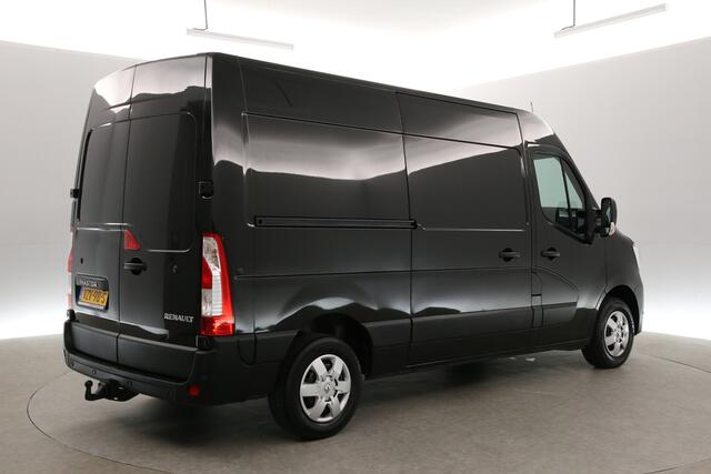 Renault MASTER T35 2.3 dCi 135 L2H2 | Airco | Cruise | 3-Zits | Camera | Navigatie | Trekh. | Carplay | Parkeersensoren