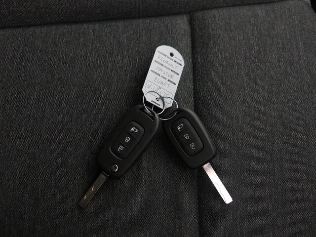 Renault MASTER 2.0DCi 170PK L3H2 Maxi Extra Bomvol Opties ! | Fabrieksprijs ¤ 43.955,-- NU ¤ 32.800,--