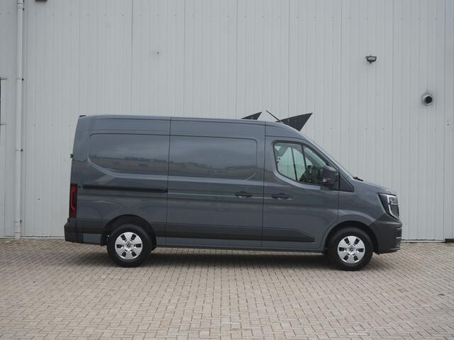 Renault MASTER T35 2.0 dCi 170 L2H2 Extra - VOORRAADVOORDEEL - 170 PK! - Trekhaak - Laadruimtebetimmering - All Seasonbanden - Achteruitrijcamera - Stoelverwarming - Cruise Control - Trekhaak
