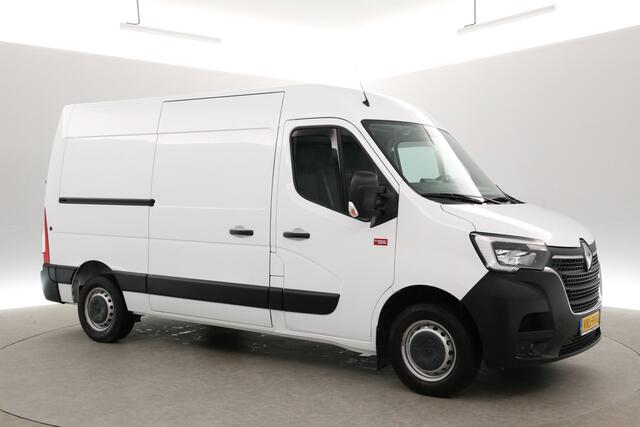 Renault MASTER T35 2.3 dCi L2H2 | MARGE | Airco | Camera | Cruise | 3-Zits | Trekh. | Carplay | Navi