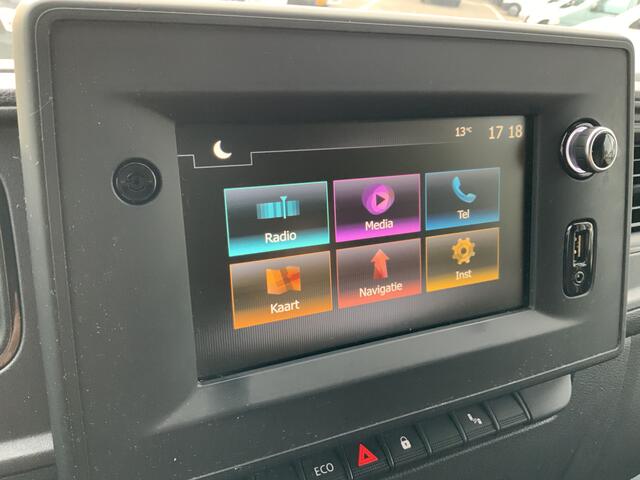 Renault MASTER T35 2.3 dCi 135 L2H2 Airco Cruise 3 Zits Camera Navi Side Bar Euro 6