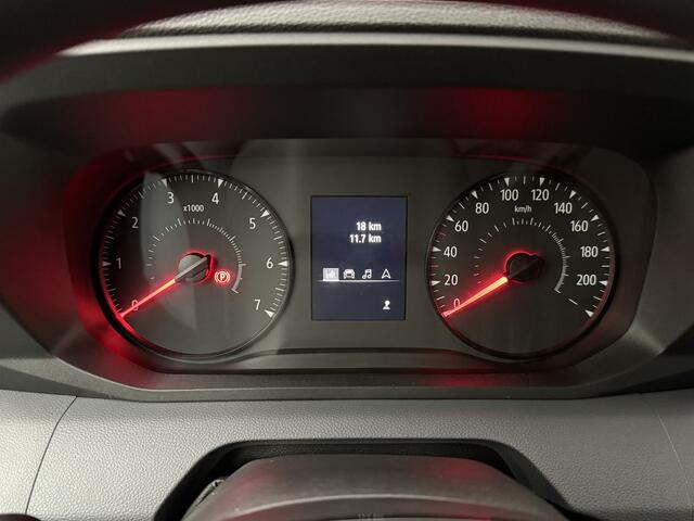 Renault MASTER 2.0DCi 170PK L2H2 Extra Bomvol Opties ! | Fabrieksprijs ¤ 43.955,-- NU ¤ 33.800,--