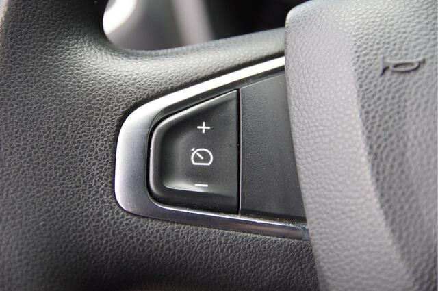 Renault MASTER BAKWAGEN T35 2.3 dCi 145PK, LAADKLEP, ZIJDEUR, TREKHAAK, CAMERA, NAVI, CRUISE, AIRCO, MEUBELBAK