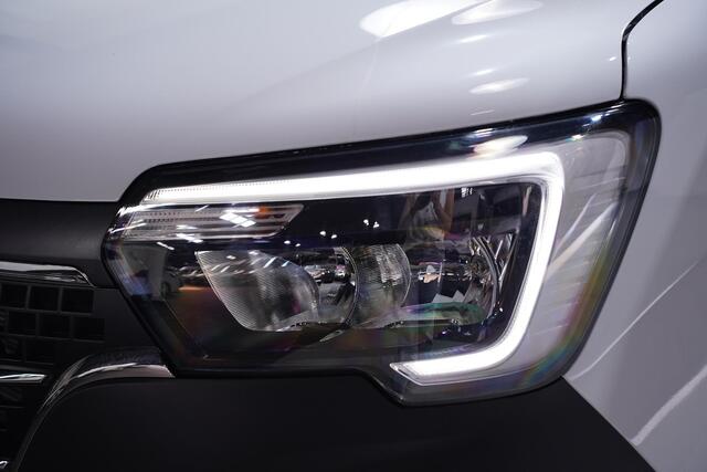 Renault MASTER 2.3 DCi 165 pk Bakwagen met Laadklep en Zijdeur R Airco, Cruise Control, LxBxH 420x210x232 cm, Nieuw