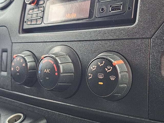 Renault MASTER T35 2.3 dCi 135 L2H2 DC Airco 130Pk Oh-Historie 1e Eigenaar Euro6!