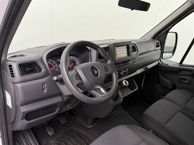 Renault MASTER 2.3DCi 165PK Dubbellucht Bakwagen+Laadklep | Dakspoiler | Zijdeur | 3-Persoons | Betimmering | Navigatie