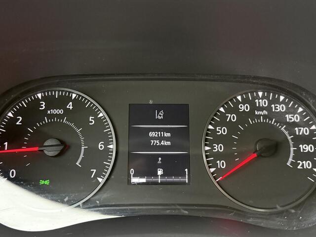 Renault MASTER T33 2.3 dCi 135 L2H2 Work Edition | Trekhaak | Navigatie | Camera | Dealer Onderhouden