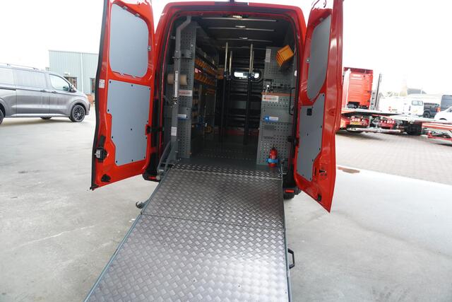 Renault MASTER T35 2.0 dCi 170PK L3H2 Extra met Werkplaatsinrichting Climate | Cruise | Camera | Apple- Android