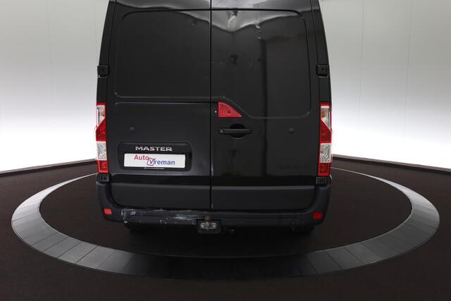 Renault MASTER T33 2.3 dCi 135 L2H2 Work Edition