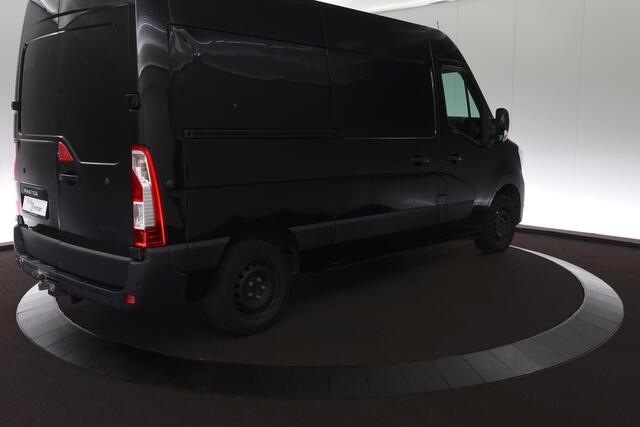 Renault MASTER T33 2.3 dCi 135 L2H2 Work Edition