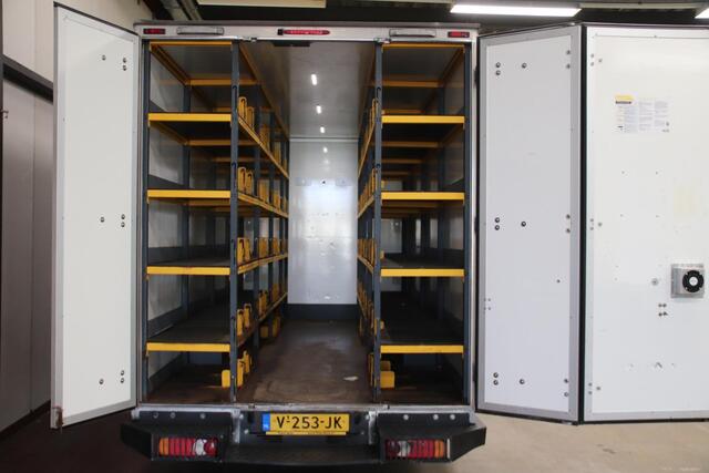 Renault MASTER 2.3 dCi 170PK AUTOMAAT LOWLINER VERKOOPWAGEN FOODTRUCK