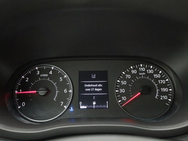 Renault MASTER T35 2.3 dCi 135 L3H2 Work Edition | Navigatie | Airco | Parkeersensoren Achter | Achteruitrijcamera | Cruise Control & Snelheidsbegrenzer | Lederen Bekleding