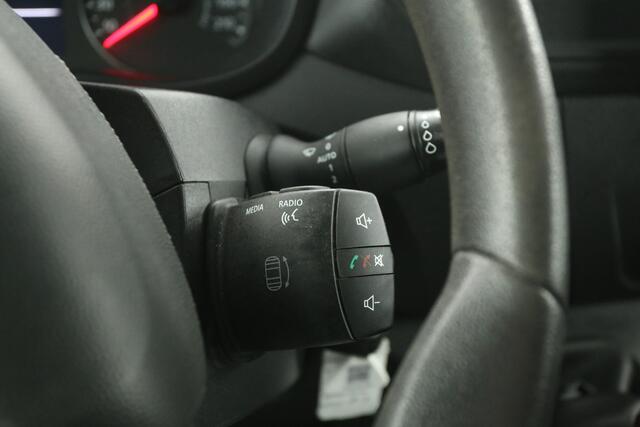 Renault MASTER T35 2.3 dCi 180PK L2H2 | Airco | Camera | Cruise | 3-Zits | Trekh. | Navi | Carplay | Parkeersens.