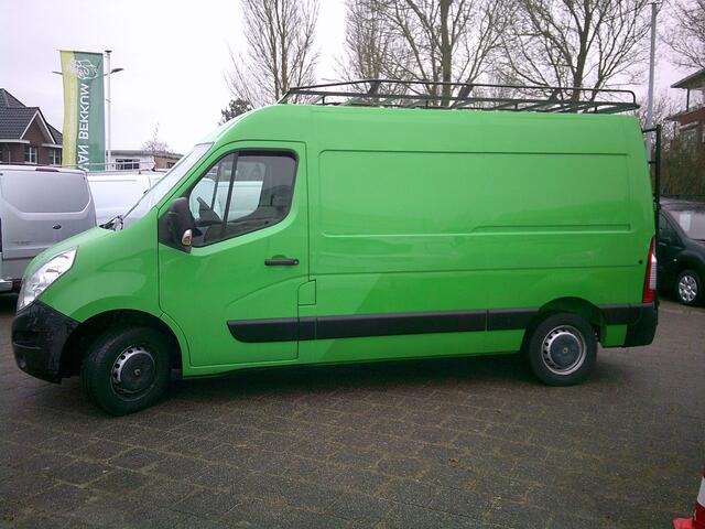 Renault MASTER T35 2.3 dCi L2H2 VOORZIEN VAN AIRCO+CRUISE+IMPERIAAL !!!
