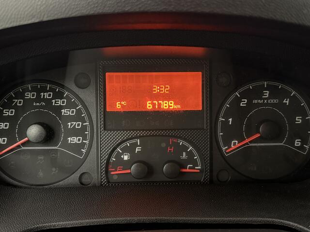 Renault MASTER Opel Movano 2.2HDI 140PK Bakwagen | Laadklep | Camera | Multimedia | Airco | Camera | 3-Persoons | Dakspoiler