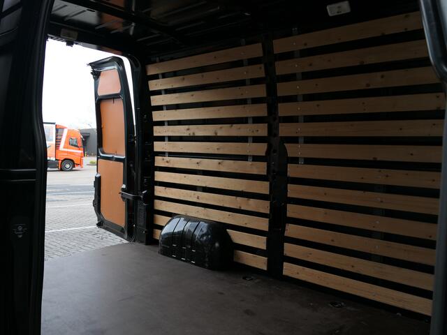 Renault MASTER T35 2.3 dCi 150 L2H2 Energy - Mechanisch geveerde bestuurdersstoel - Betimmering laadruimte - Sidebars - Dodehoek