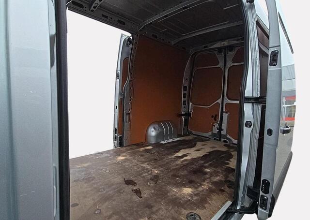 Renault MASTER T33 2.3 dCi 135 L2H2 Work Edition