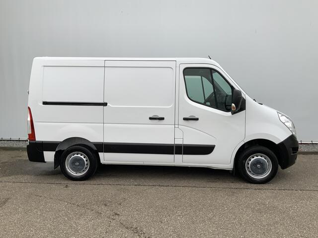 Renault MASTER T28 2.3 dCi L1H1 3 Zits ROETFILTER gestolen Trekhaak 2500 kg Uitlaat weg Euro 6