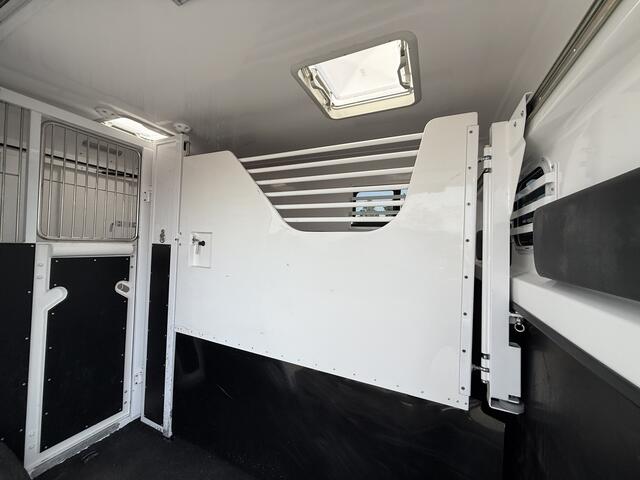 Renault MASTER | HORSETRUCK | BARBOT | STALLION 5XL | 2021 | HENGST | DUB CAB | AUTOMAAT | 180PK | 5-SEAT | L3 | FRANS KENTEKEN