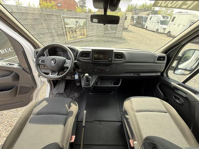 Renault MASTER | HORSETRUCK | BARBOT | STALLION 5XL | 2021 | HENGST | DUB CAB | AUTOMAAT | 180PK | 5-SEAT | L3 | FRANS KENTEKEN