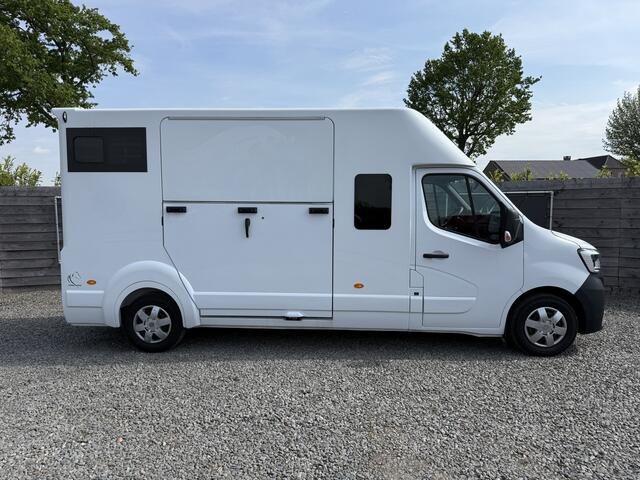 Renault MASTER | HORSETRUCK | BARBOT | STALLION 5XL | 2021 | HENGST | DUB CAB | AUTOMAAT | 180PK | 5-SEAT | L3 | FRANS KENTEKEN