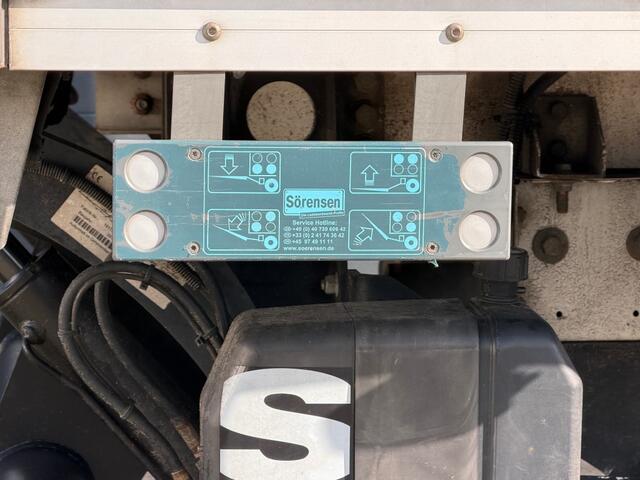 Renault MASTER 2.3 DCi 130PK Bakwagen + laadklep / Meubelbak / Spoiler / Airco