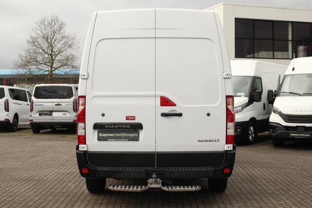 Renault MASTER T35 2.3dCi 146pk L3H2 Energy | Camera | Navi | Trekhaak | Cruise | Lease 278,- p/m
