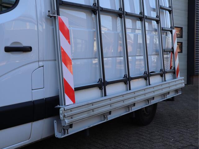 Renault MASTER 2.3 dCi 150pk Euro 6 L2H2 - Glasresteel v.d. Born - Resteel - Traplader - Trekhaak