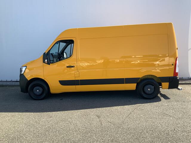 Renault MASTER T35 2.3 dCi 135 L2H2 Airco 3 Zits Trekhaak 2500 kg & Opstap Euro 6