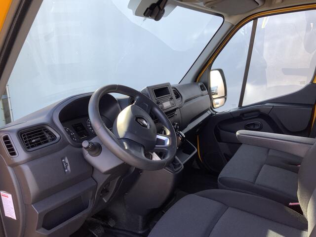 Renault MASTER T35 2.3 dCi 135 L2H2 Airco 3 Zits Trekhaak 2500 kg & Opstap Euro 6