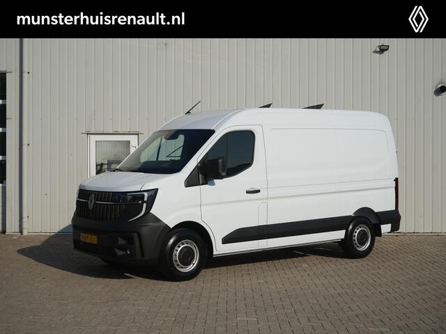 Renault MASTER T35 2.0 dCi 130 L2H2 Advance *NIEUW!* - Incl. Volledige betimmering & Trekhaak! - All Seasonbanden - Achteruitrijcamera - Stoelverwarming - Cuise Control