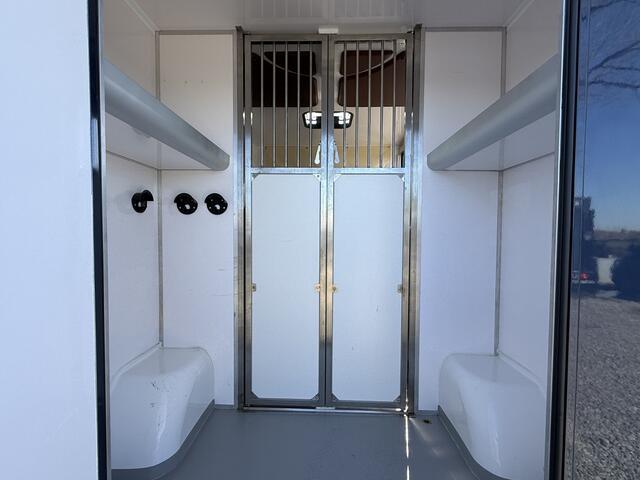 Renault MASTER PAARDENWAGEN | HORSETRUCK | ATM | STALLION 3XL | 2024 | HENGST | 59.500KM | 165PK | 3-SEAT | MANUEEL | BLUE | NL KENTEKEN