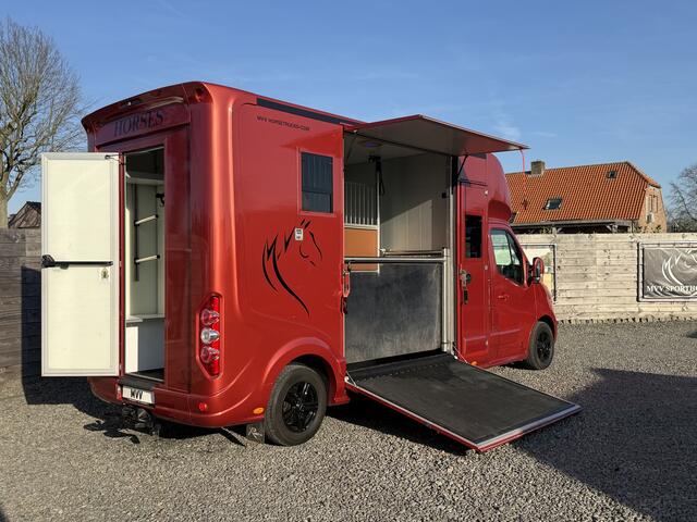 Renault MASTER PAARDENWAGEN | HORSETRUCK | ROELOFSEN | STALLION 5XL | 2017 | HENGST | DUB CAB | 5-SEAT | AUTOMAAT | LIMOUSINE | DUITS KENTEKEN