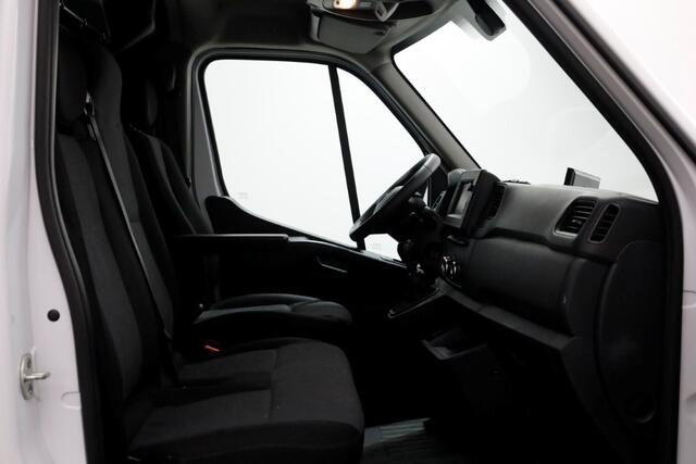 Renault MASTER T35 2.3 dCi 130pk L3H2 Dubbel lucht Airco/Camera/Trekhaak 3500kg 09-2022