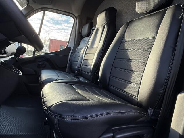 Renault MASTER PAARDENWAGEN | HORSETRUCK | ROELOFSEN | STALLION 3XL | 2024 | HENGST | 56.320KM | LEER | CAMERA | 165PK | 3-SEAT | BELGISCH KENTEKEN